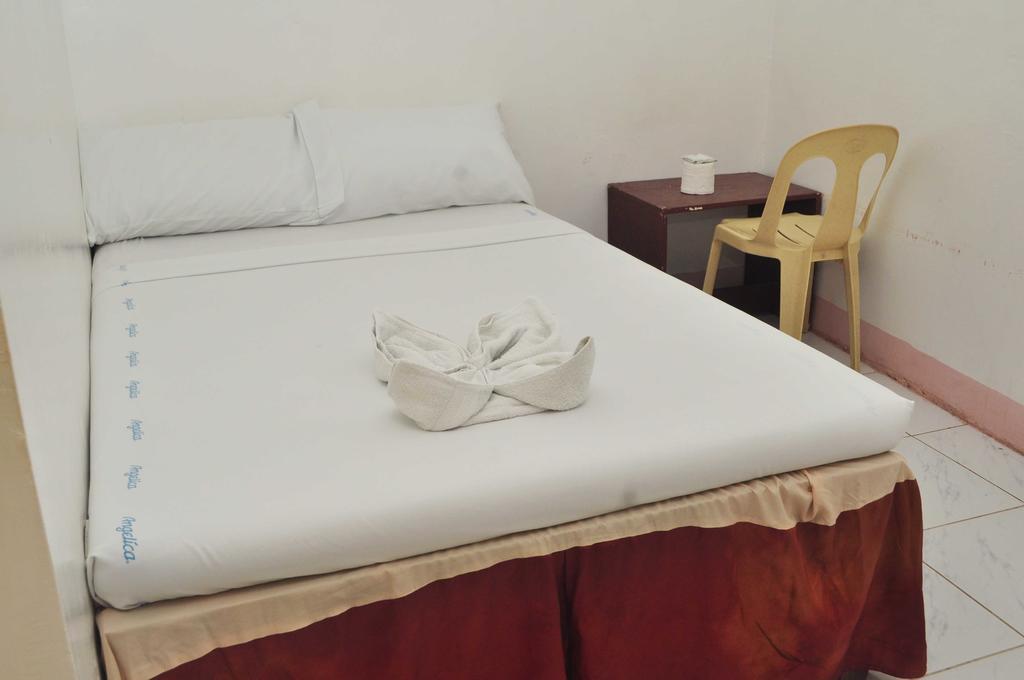 Constrell Pension House Tagbilaran City Ngoại thất bức ảnh