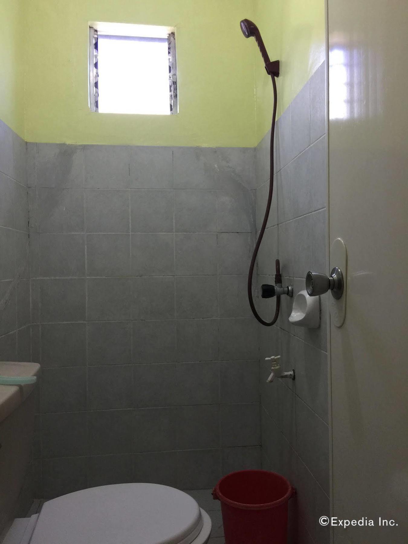 Constrell Pension House Tagbilaran City Ngoại thất bức ảnh